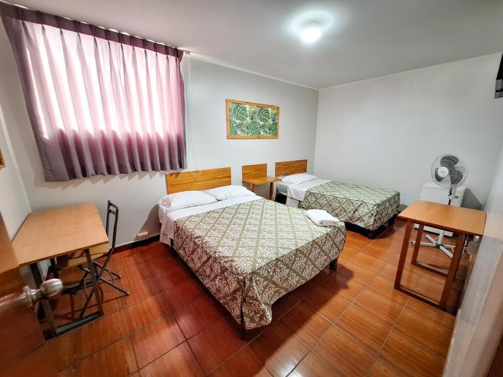 Hostal Montecarlo Camaná Eksteriør bilde